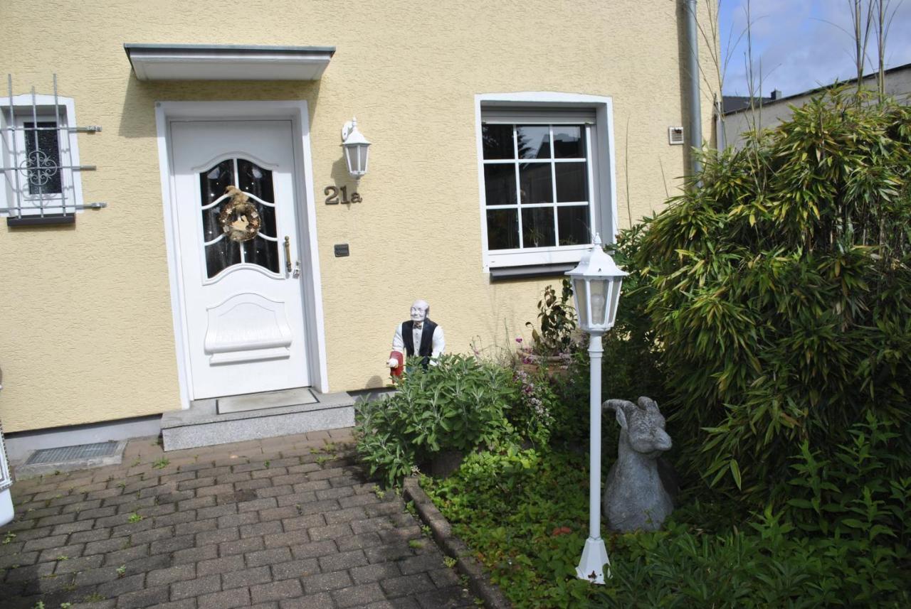 Gemuetliche Zimmer Im Einfamilienhaus Cologne Exterior photo